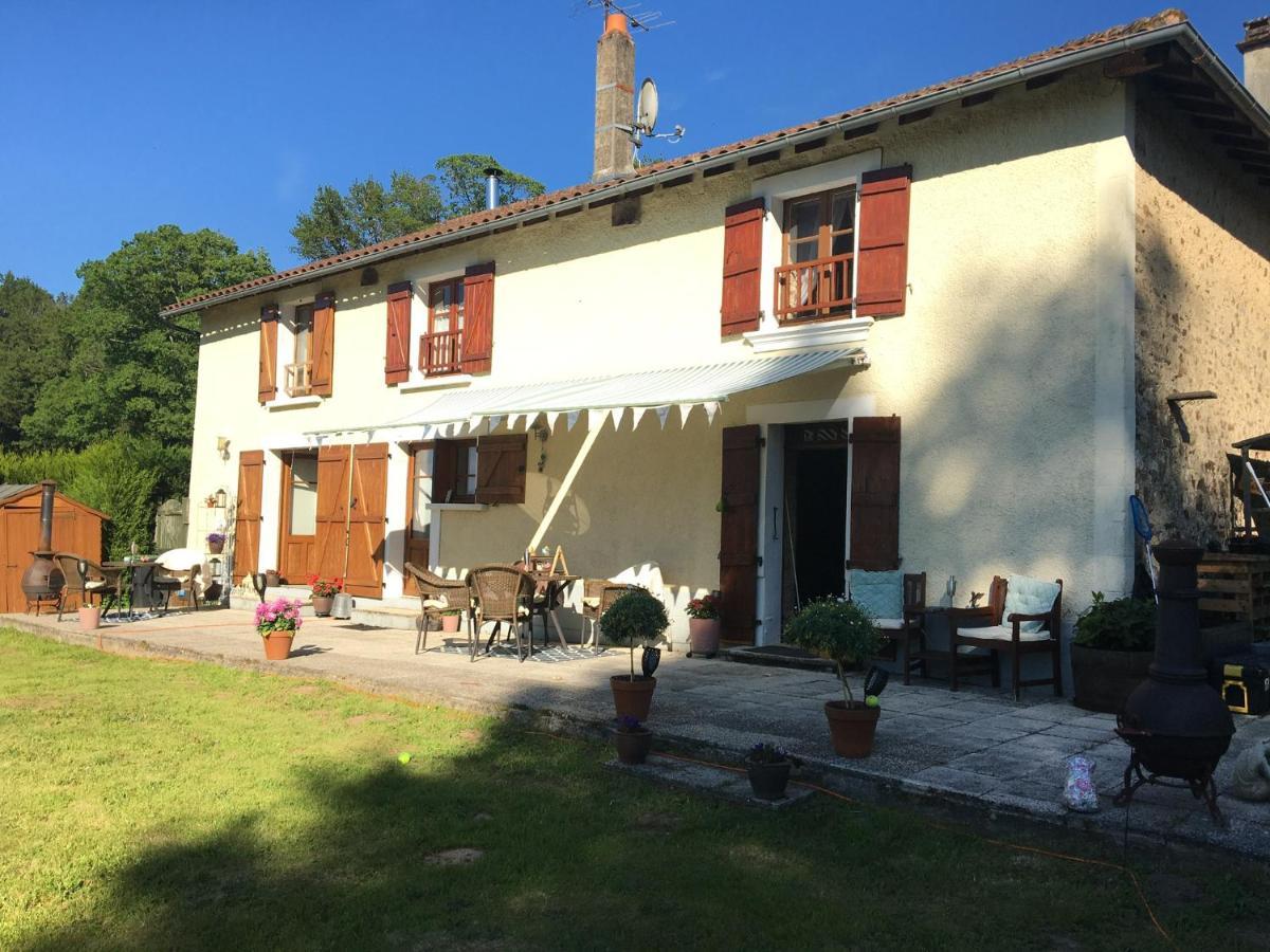 Maison Blanche De Hudson Cussac  Esterno foto