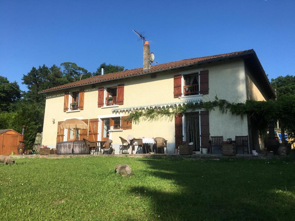 Maison Blanche De Hudson Cussac  Esterno foto